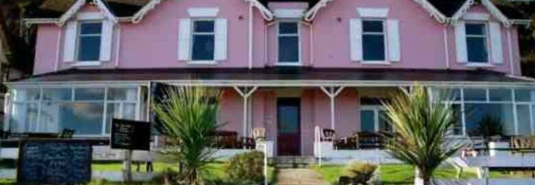 Pink Beach Guest House